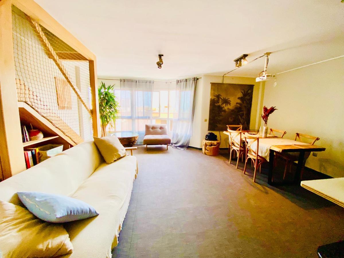 Golden Wave Surf 2 Apartment *